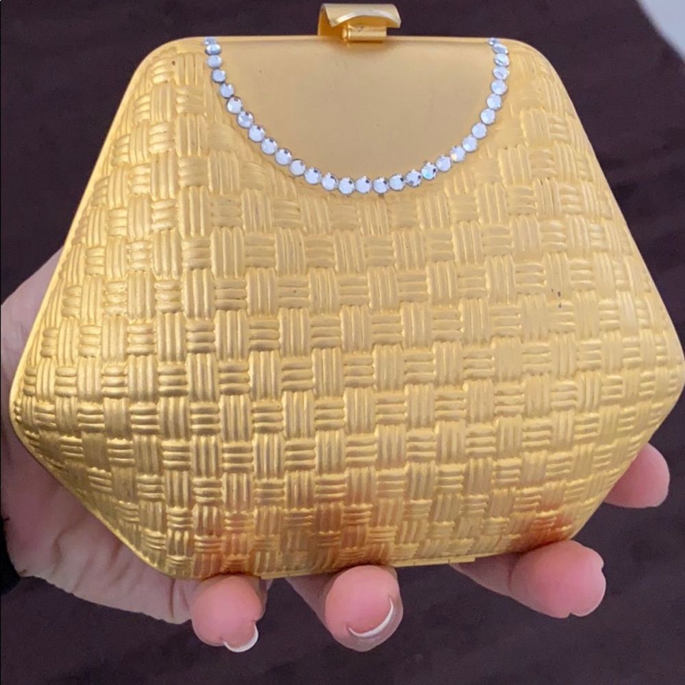 Brushed Vintage Metal Handbag w/ Crystal Accents - Picture 9 of 9